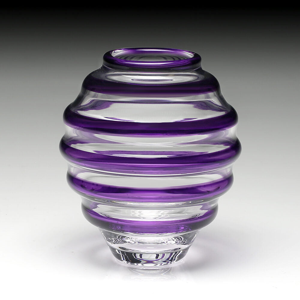 William Yeoward Circe Mini Vase Amethyst in Amethyst, handmade crystal, detail view