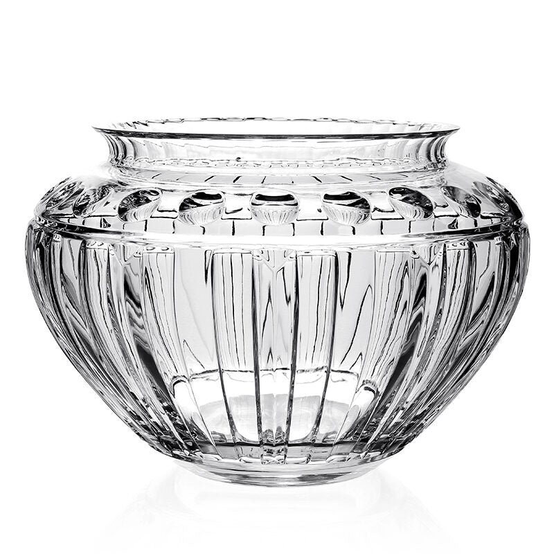 William Yeoward Clara Centrepiece Bowl 13¾" / 34.5cm, handmade crystal, on a white background