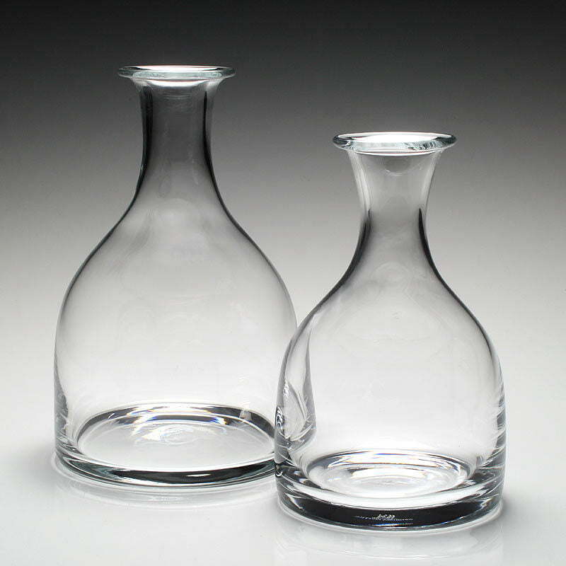 William Yeoward Classic Carafe Bottle, handmade crystal, detail view