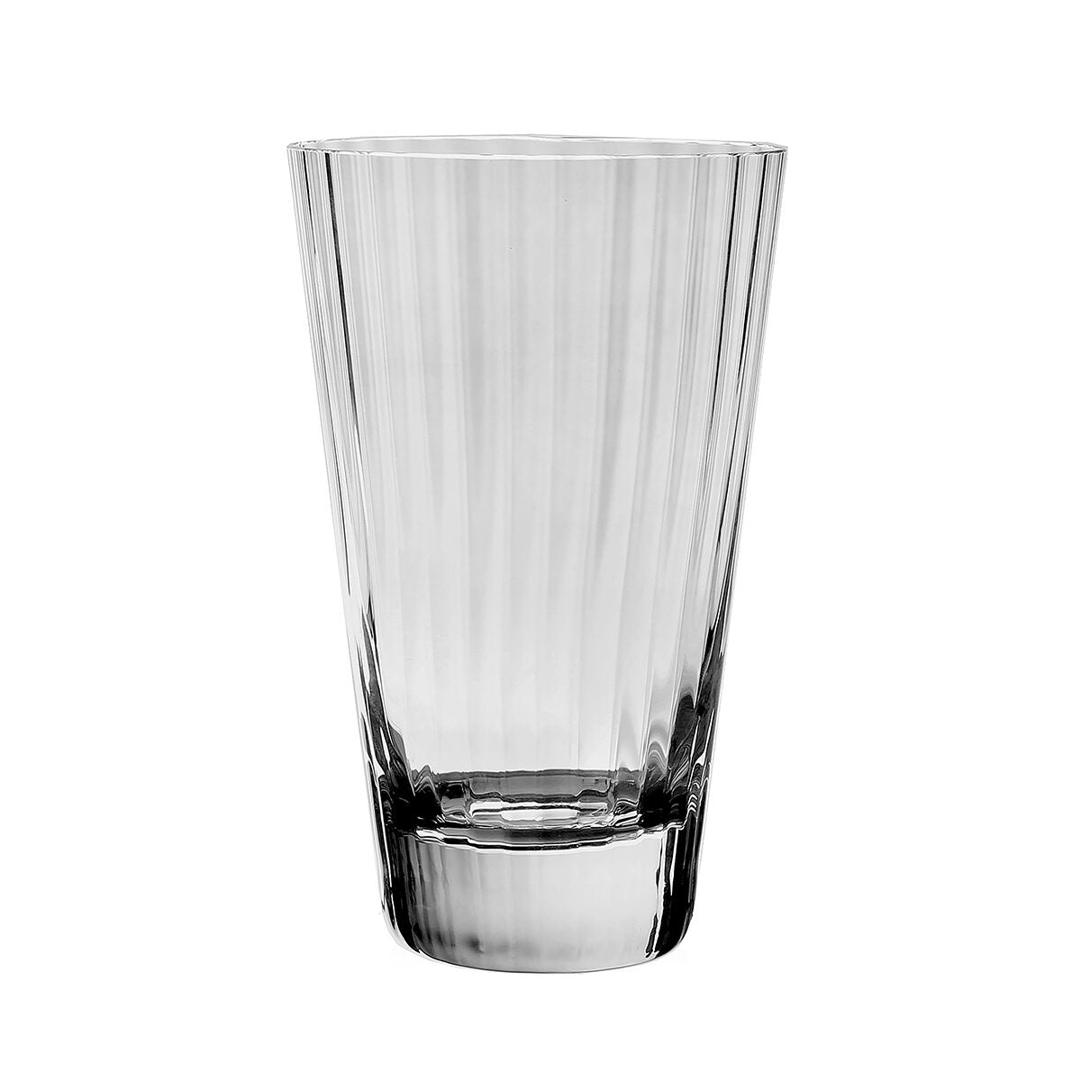 William Yeoward Corinne Beer Tumbler, handmade crystal, on a white background