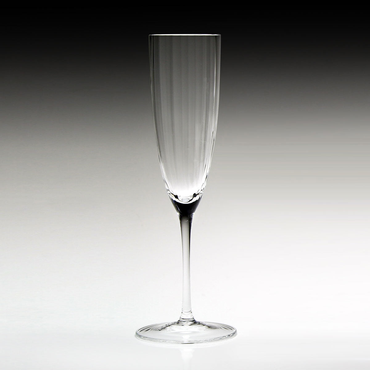 William Yeoward Corinne Champagne Flute, handmade crystal, detail view