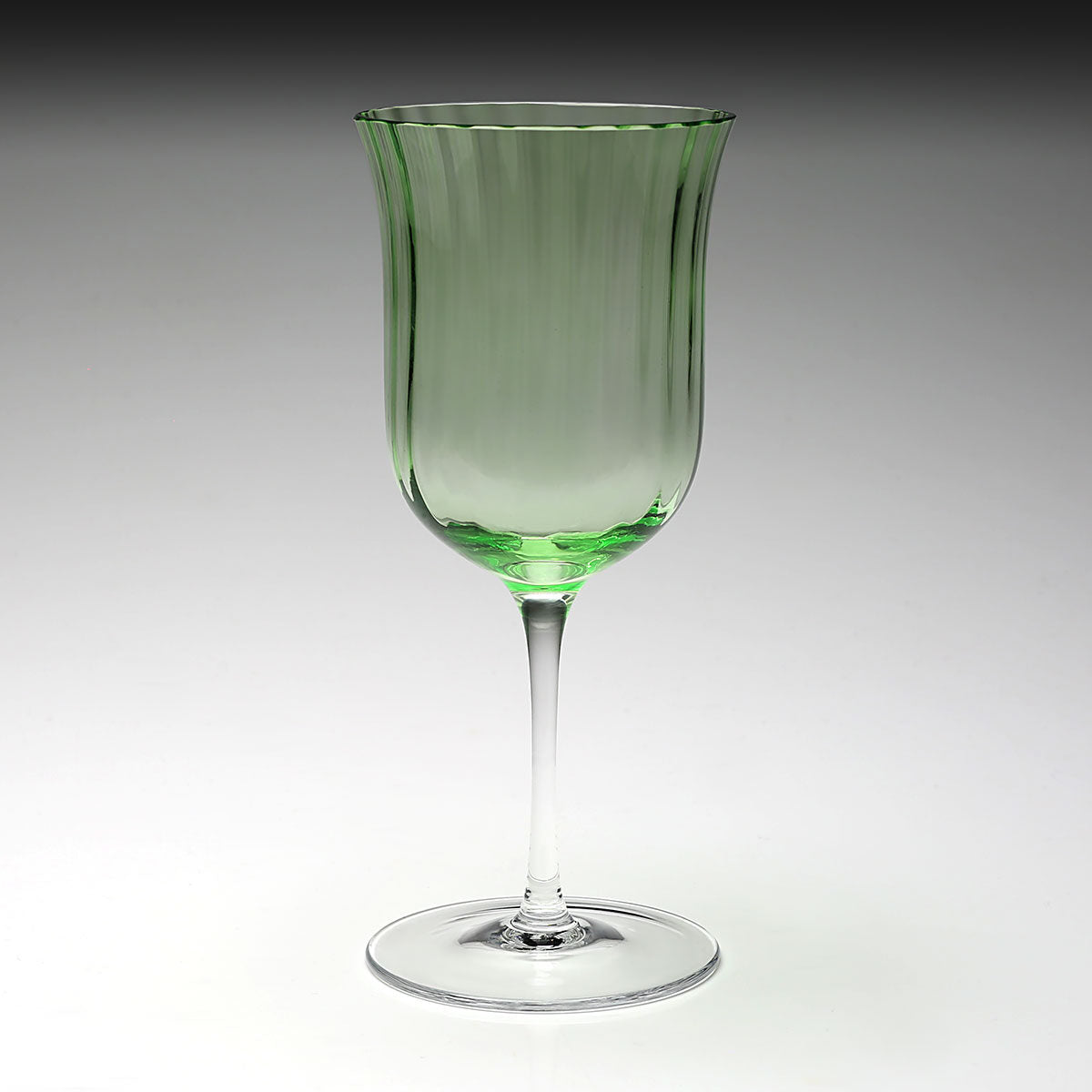 William Yeoward Corinne Water Goblet Green in Green, handmade crystal, detail view