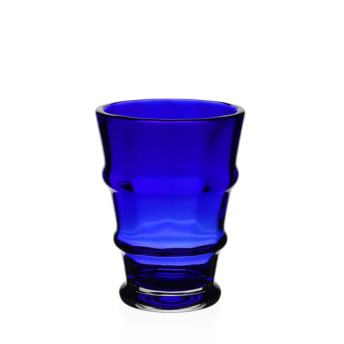 William Yeoward Cotswold Vase 6¾" / 170mm Sky Blue in Sky Blue, handmade crystal, on a white background