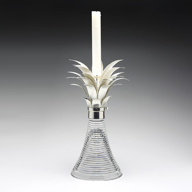 William Yeoward Cristabel Candlestick 12" / 30.5cm, handmade crystal, detail view