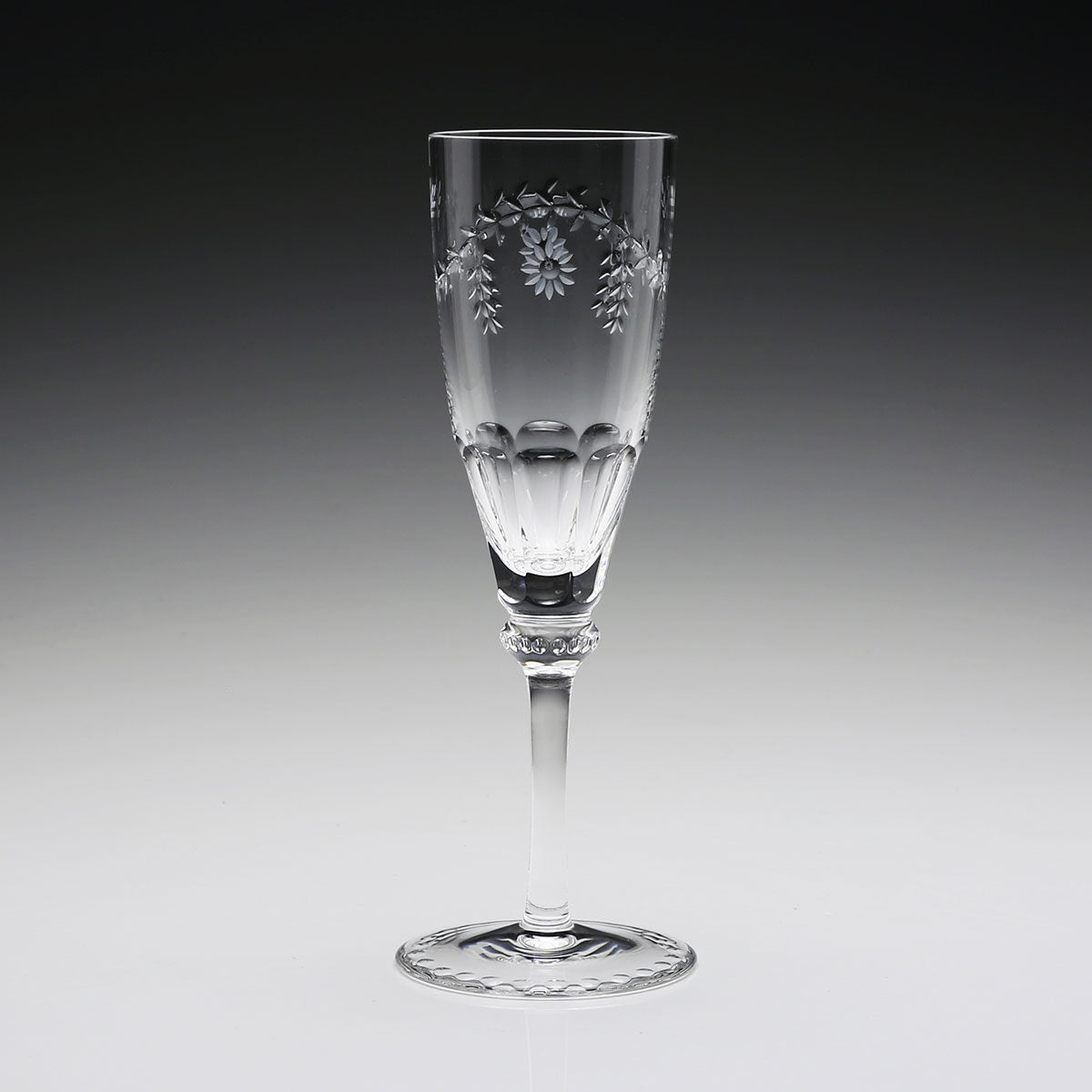 William Yeoward Elizabeth Champagne Flute, handmade crystal, detail view
