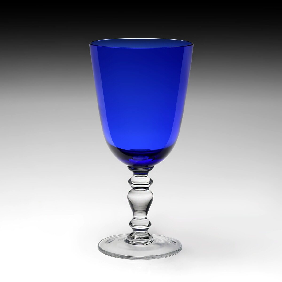 William Yeoward Fanny Goblet Sky Blue in Sky Blue, handmade crystal, detail view