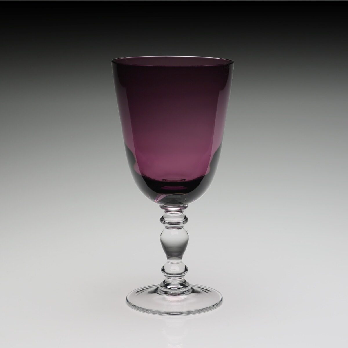 William Yeoward Fanny Goblet Amethyst in Amethyst, handmade crystal, detail view