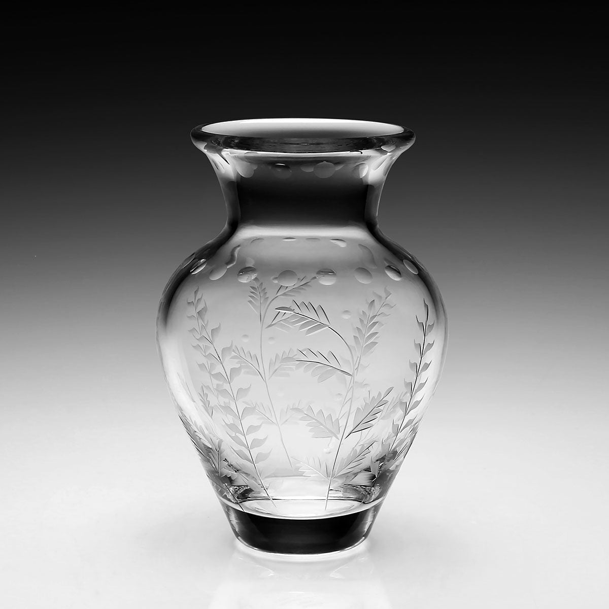 William Yeoward Fern Bouquet Vase 5½" / 141mm, handmade crystal, detail view