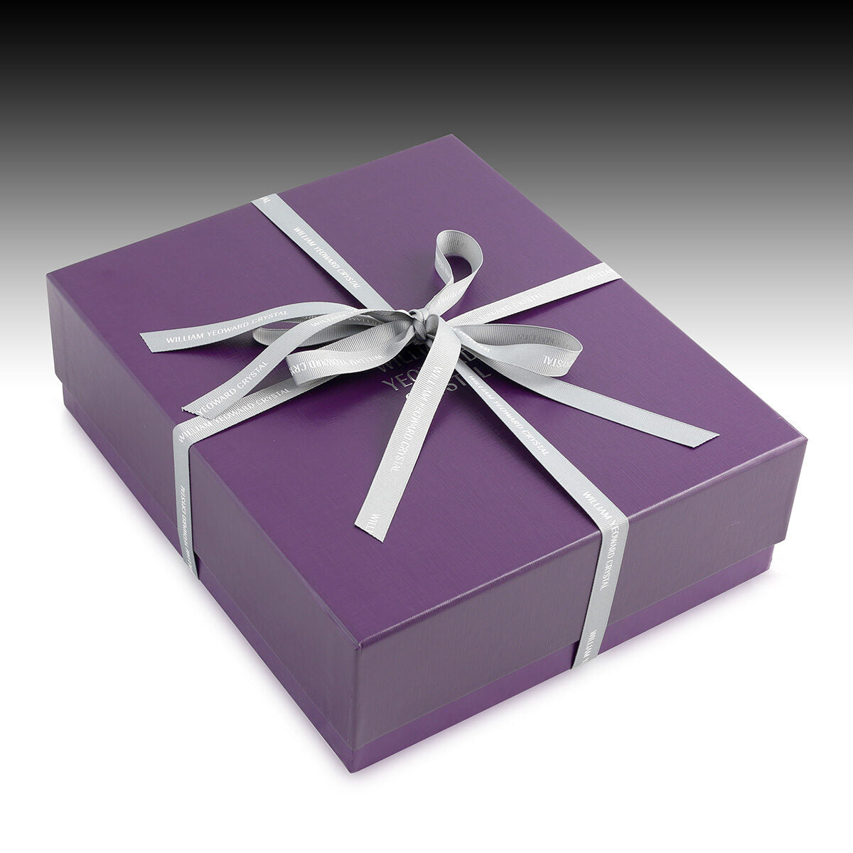 William Yeoward Ingrid Gift Set of 4 Double Old Fashioned Tumblers, handmade crystal, detail view