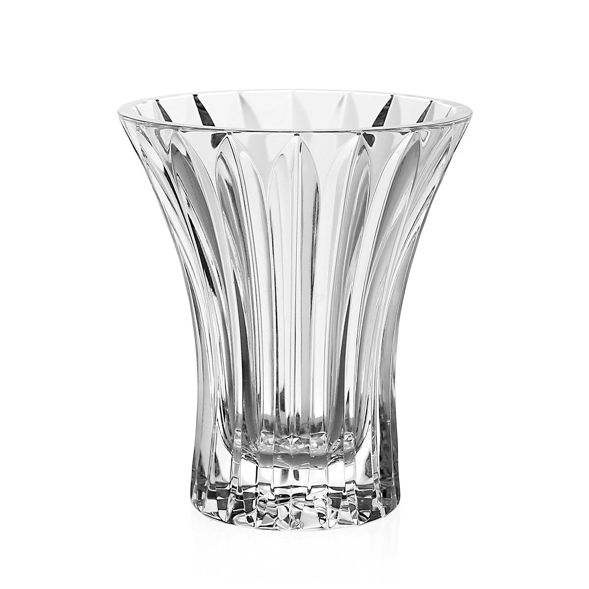 William Yeoward Iris Vase 6" / 150mm, handmade crystal, on a white background