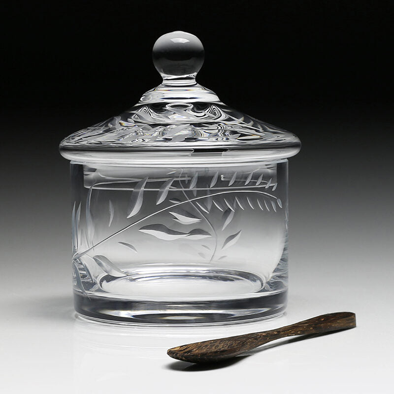 William Yeoward Jasmine Covered Honey with spoon, handmade crystal, detail view