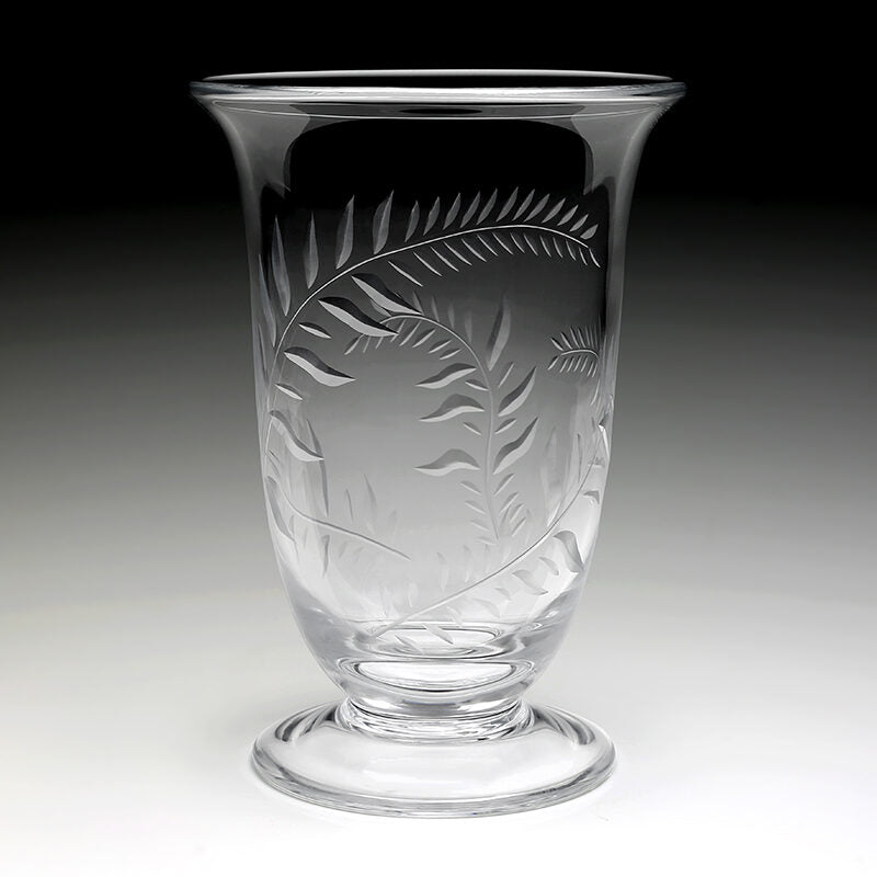 William Yeoward Jasmine Flower Vase 9¼" / 235mm, handmade crystal, detail view