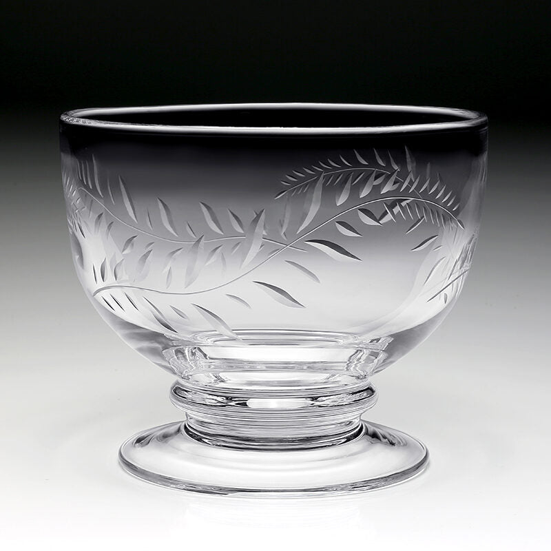 William Yeoward Jasmine Footed Serving Bowl 9½" / 240mm, handmade crystal, detail view