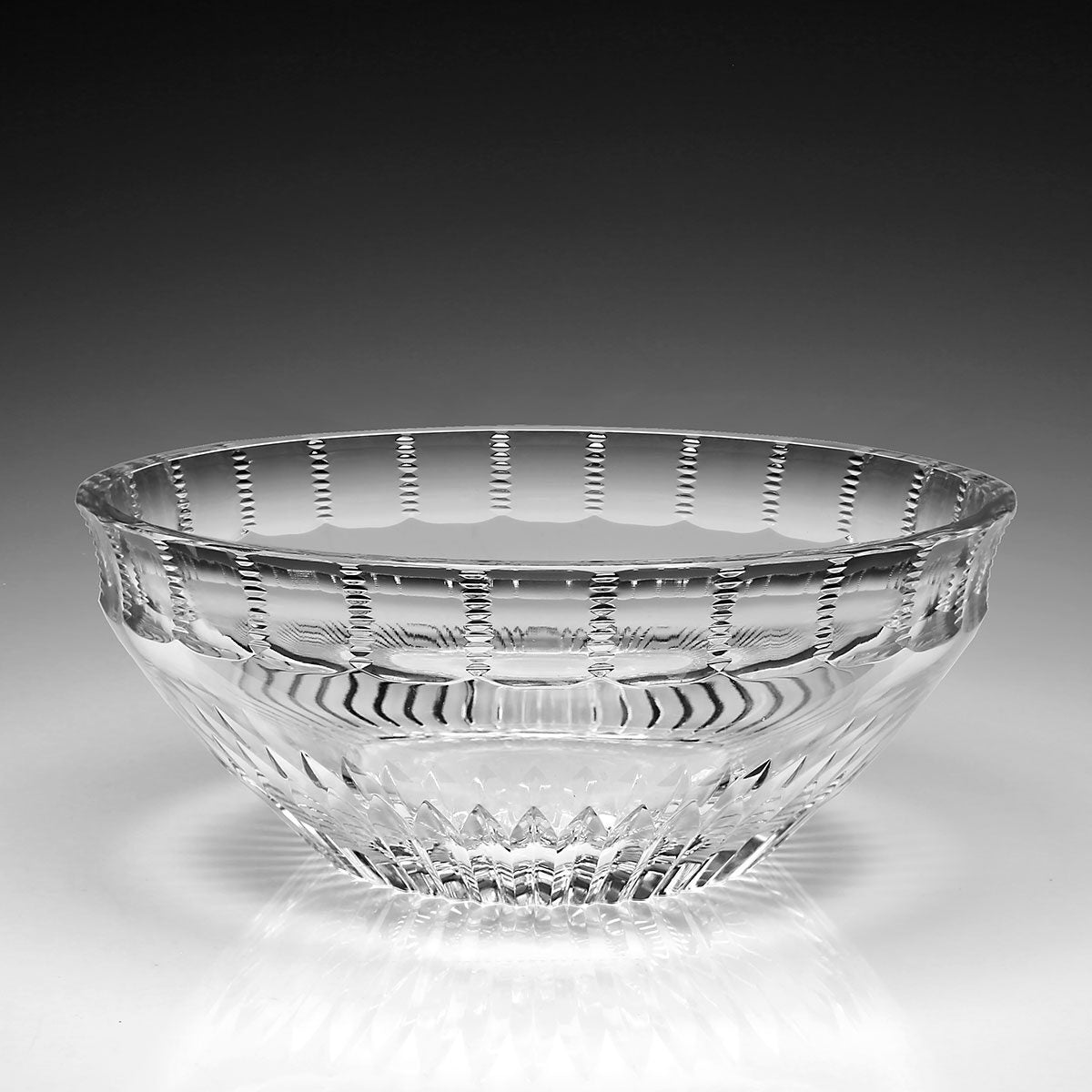 William Yeoward Karen Bowl 10 " / 25.5cm, handmade crystal, detail view