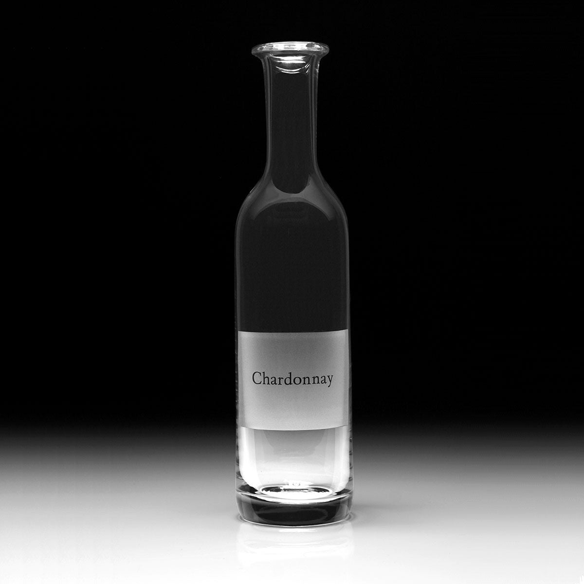 William Yeoward Labelled Wine Carafe 'Chardonnay', handmade crystal, detail view