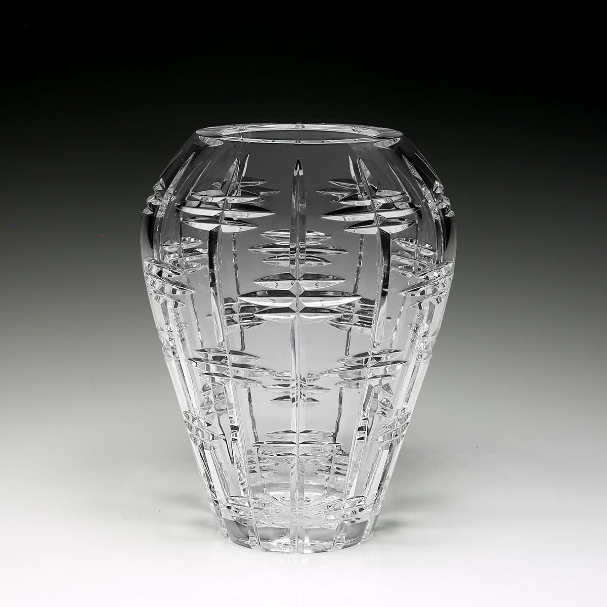 William Yeoward Marlowe Vase 10" / 25.5cm, handmade crystal, detail view