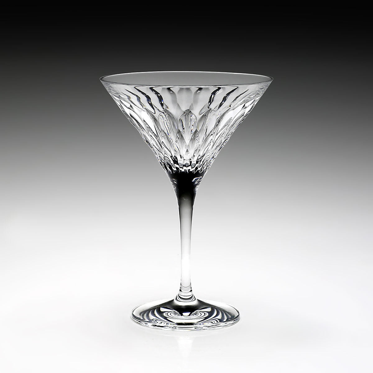 William Yeoward Merle Martini, handmade crystal, detail view