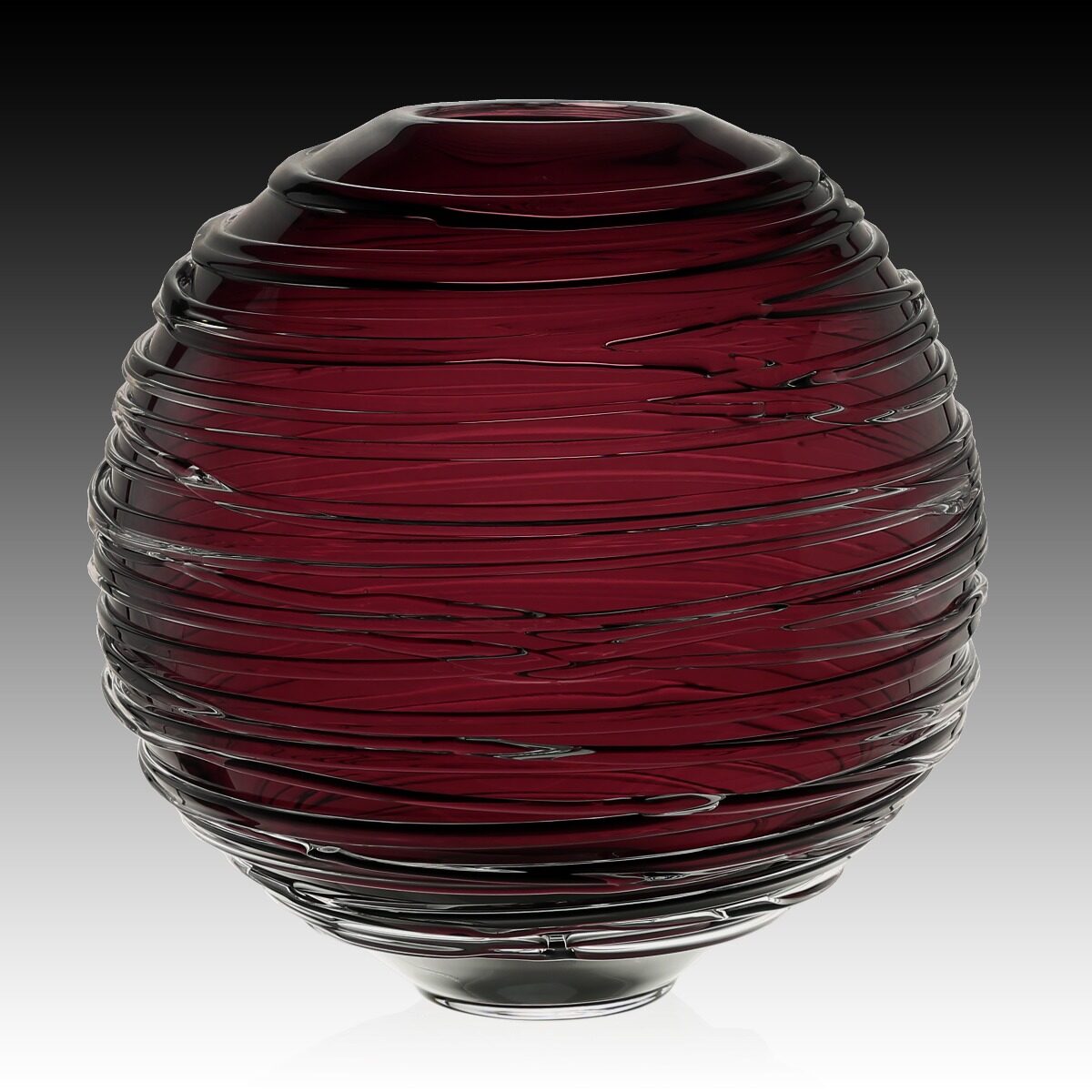 William Yeoward Miranda Globe Vase Heliotrope 9" / 23cm in Amethyst, handmade crystal, detail view