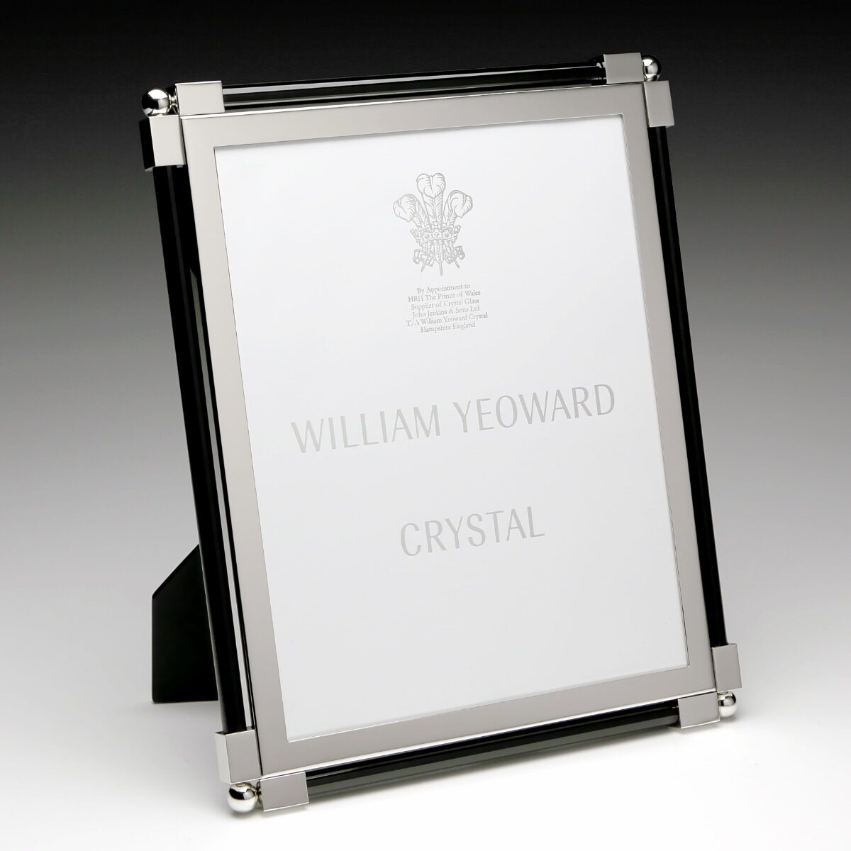 William Yeoward New Classic Black 8" x 10" in Black, photo frame, detail view