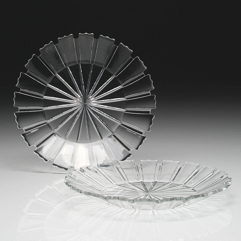 William Yeoward Nina Plate 4¾" / 122mm, handmade crystal, on a white background