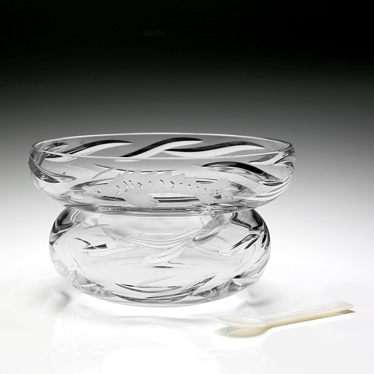 William Yeoward Persephone Caviar Server & Spoon 8¼" / 210mm, handmade crystal, detail view