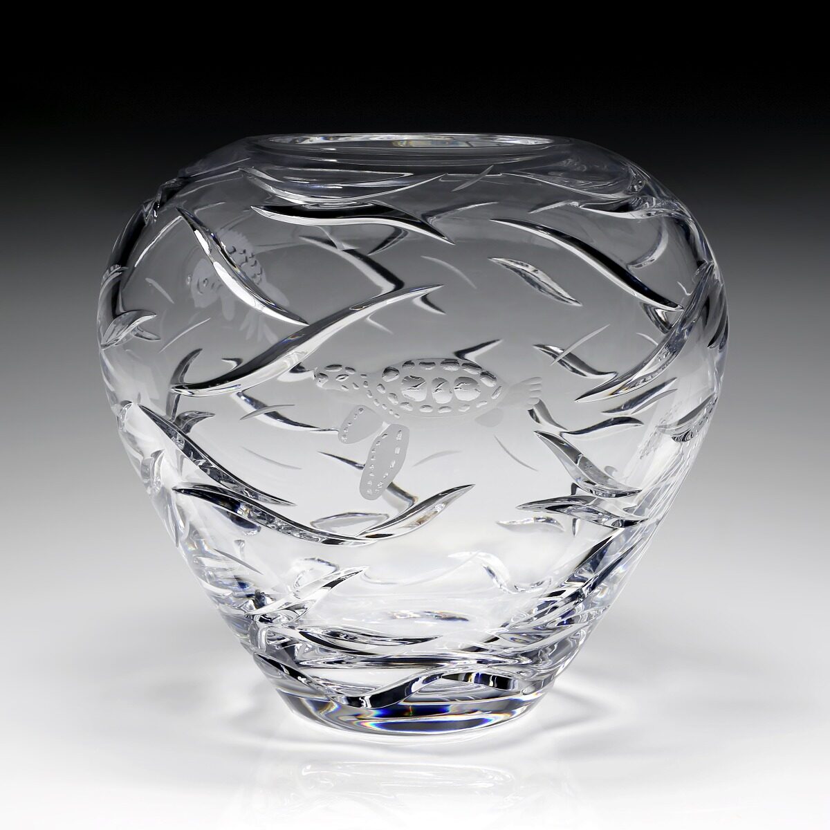 William Yeoward Persephone Centrepiece Vase 10" / 25.5cm, handmade crystal, detail view