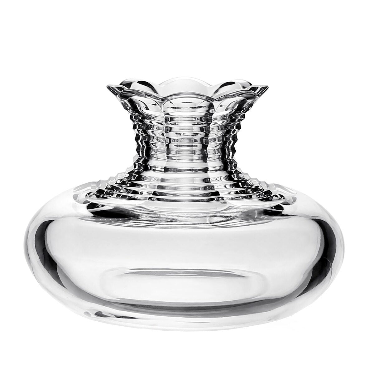 William Yeoward Posie Vase 3¾" / 95mm, handmade crystal, on a white background