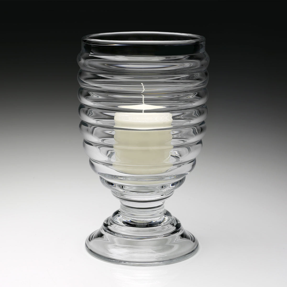 William Yeoward Ripples Footed Hurricane 11½" / 28.5cm with Candle, handmade crystal, detail view