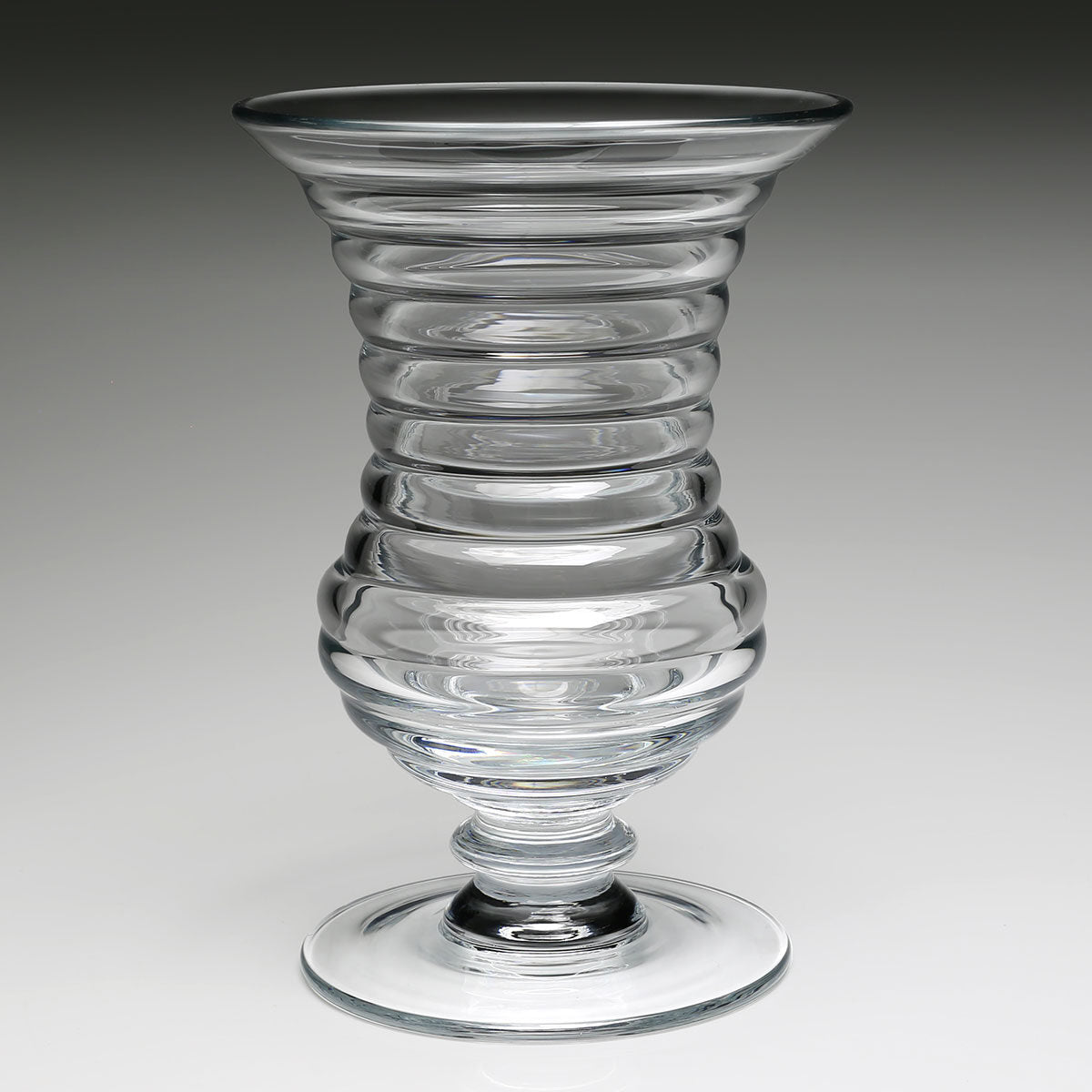 William Yeoward Ripples Footed Vase 11" / 28cm, handmade crystal, detail view