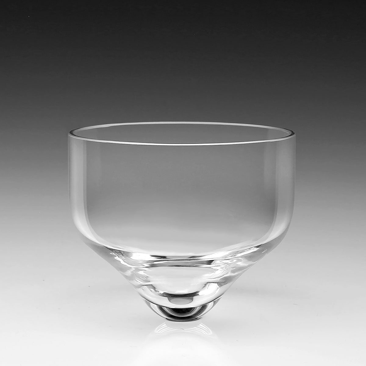 William Yeoward Sasha Small Bowl for seafood/caviar server, handmade crystal, detail view