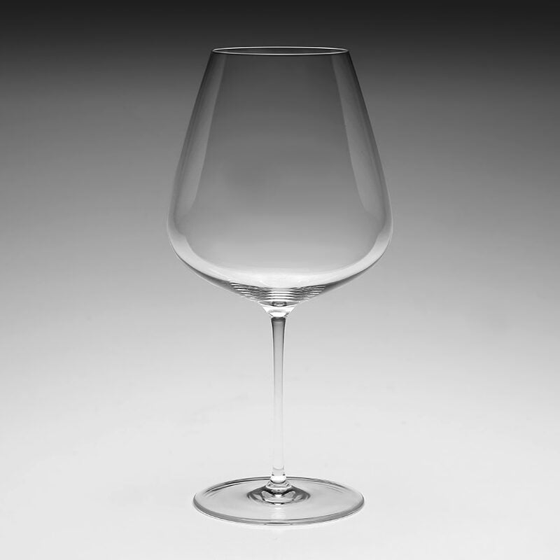 William Yeoward Starr Red Burgundy, handmade crystal, detail view