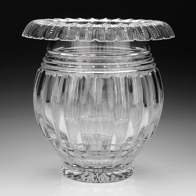 William Yeoward Susanna Vase 10¾" / 27.5cm, handmade crystal, detail view