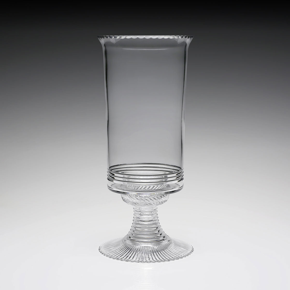 William Yeoward Tatiana Hurricane 17¾" / 45cm, handmade crystal, detail view