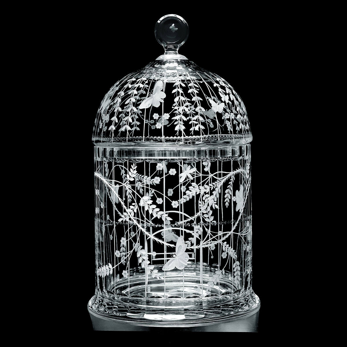 William Yeoward The Butterfly House, handmade crystal, detail view