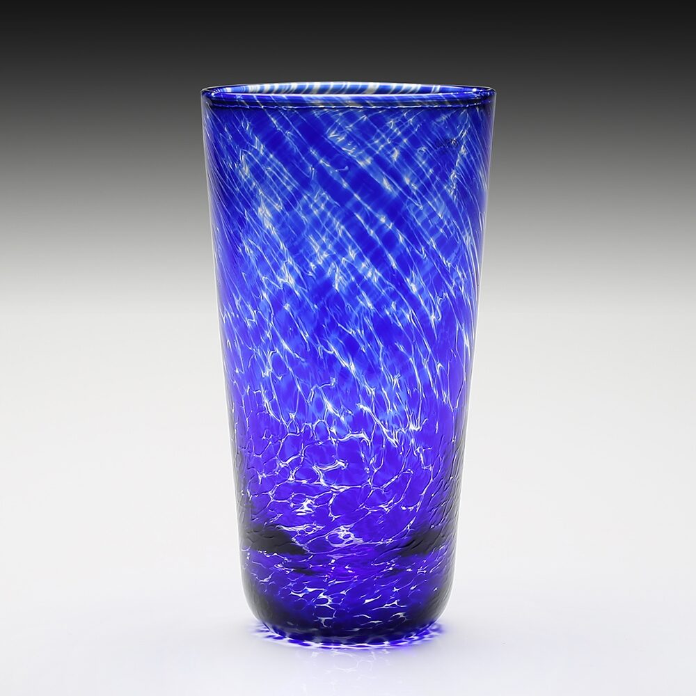 William Yeoward Vanessa Tumbler Highball Sicilian Blue in Sicilian Blue, handmade crystal, detail view