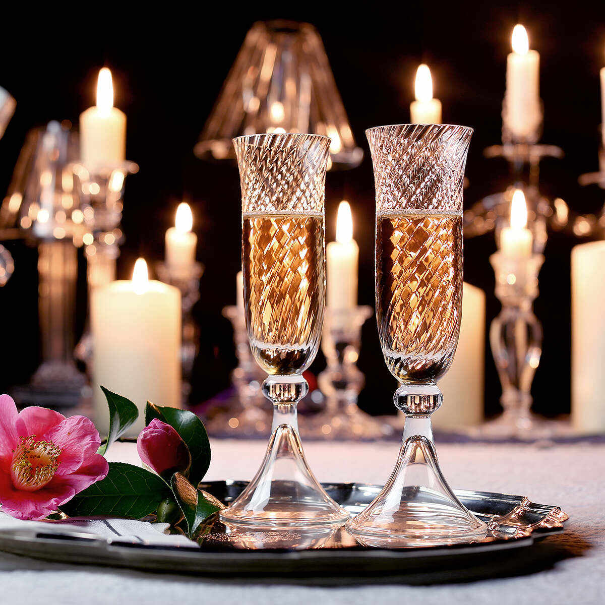 William Yeoward Venetia Champagne Flute, handmade crystal, detail view