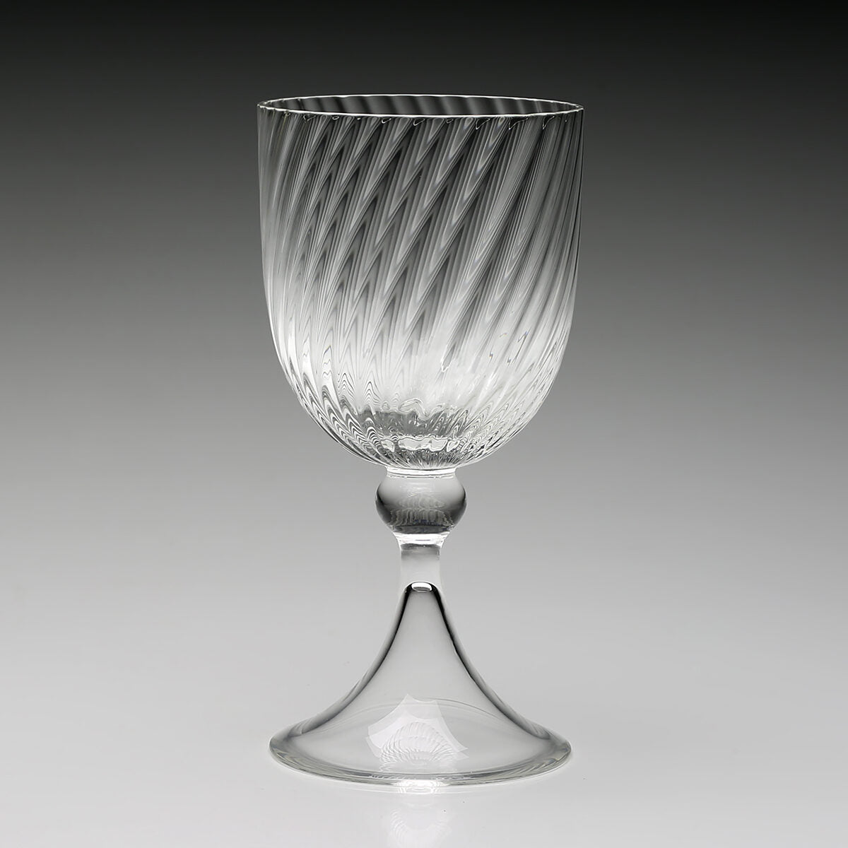 William Yeoward Venetia Large Wine, handmade crystal, detail view