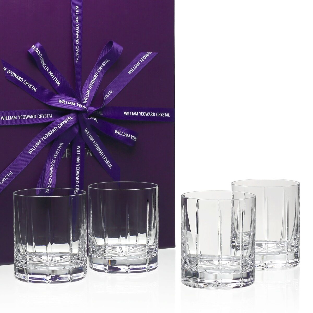 William Yeoward Vesper Gift Set of 4 Whisky Tumblers Straight, handmade crystal, detail view
