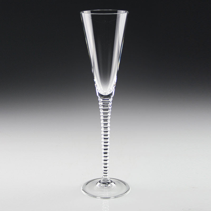 William Yeoward Vesta Champagne Flute, handmade crystal, detail view