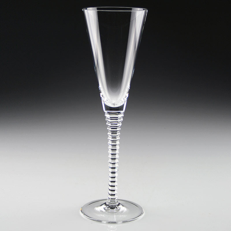 William Yeoward Vesta Goblet, handmade crystal, detail view
