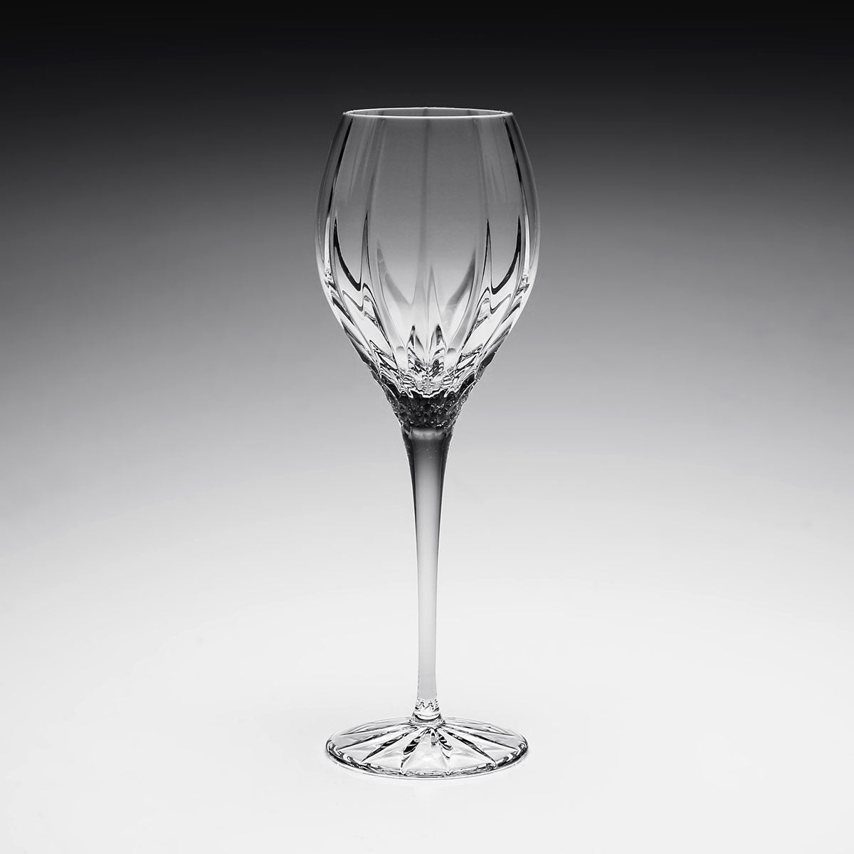 William Yeoward Vita Wine, handmade crystal, detail view