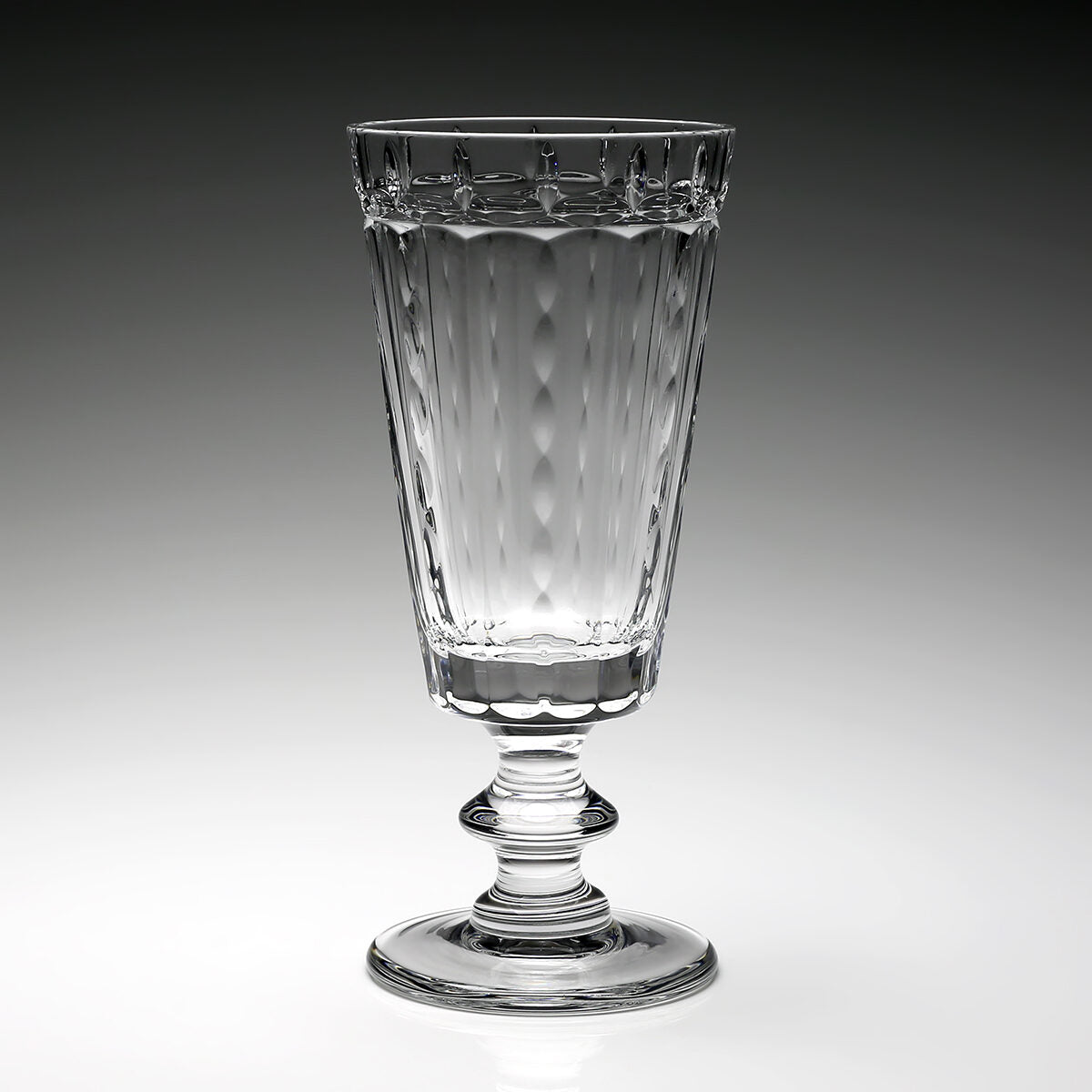 William Yeoward Vivien Footed Vase 11" / 28cm, handmade crystal, detail view