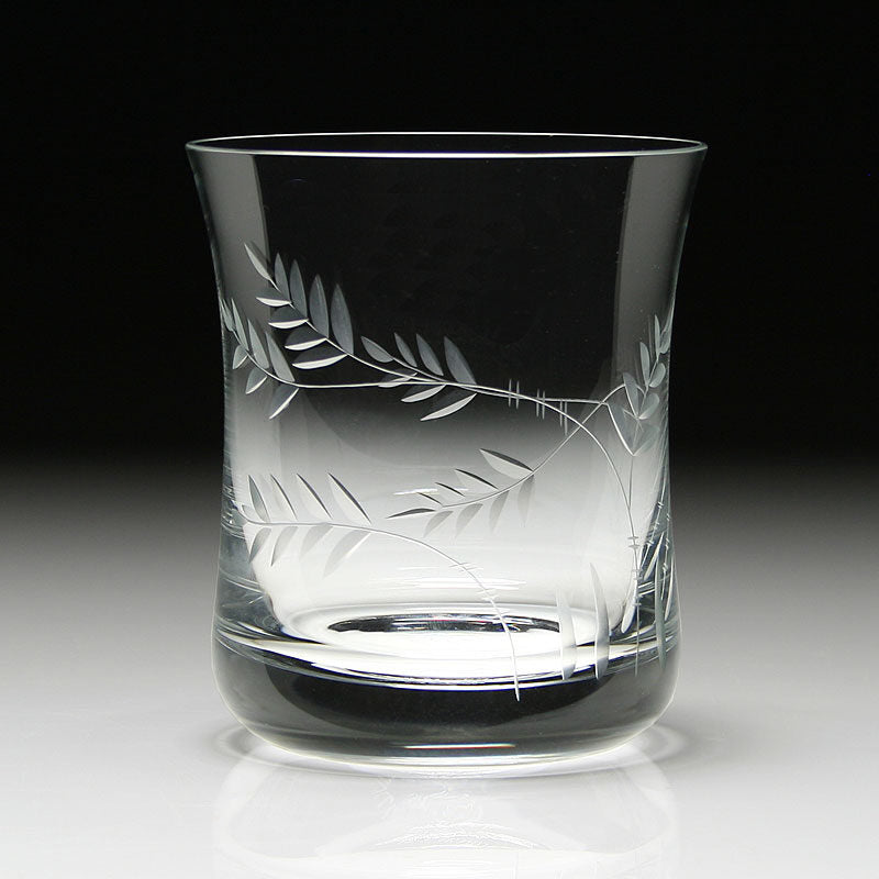 William Yeoward Wisteria Bar Tumbler, handmade crystal, detail view